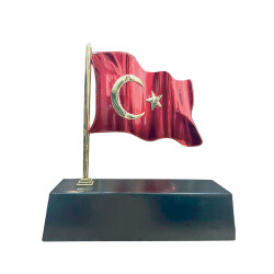 Masaüstü Bayraklı İsimlik - ILPEN